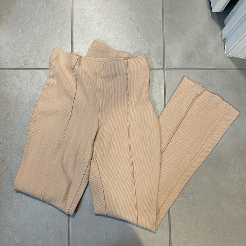 Flare pants ⭐️